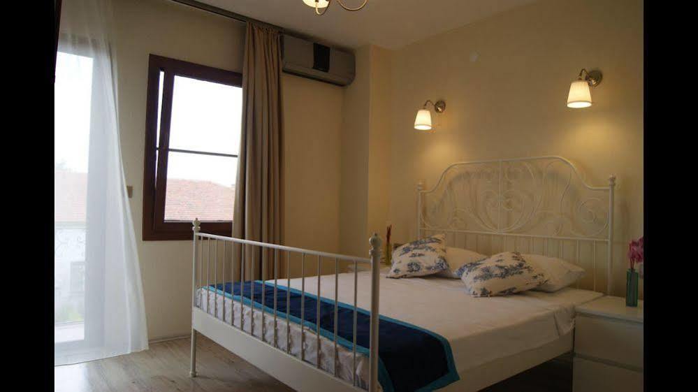 Ender Hotel (Adults Only) Ayvalı Esterno foto